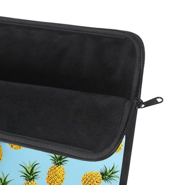 Second image of Etui na laptopa ananas